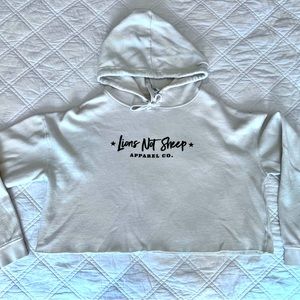 Lions Not Sheep size M off-white crop hoodie